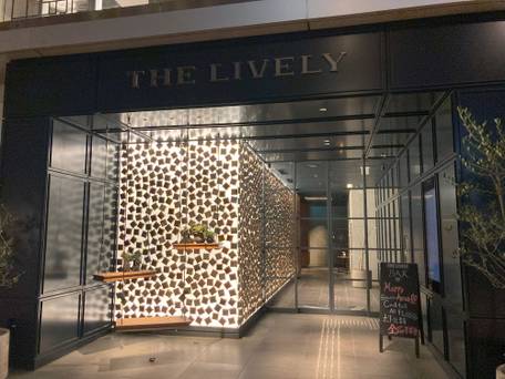 THE LIVELY AZABUJUBAN TOKYO / 4