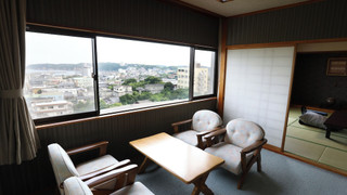 坪庭露天風呂付特別室