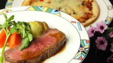 食事・飲み物 / 14