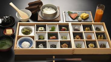 食事・飲み物 / 1