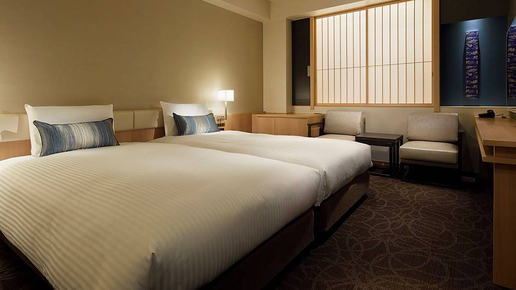 モデレートツイン / 3