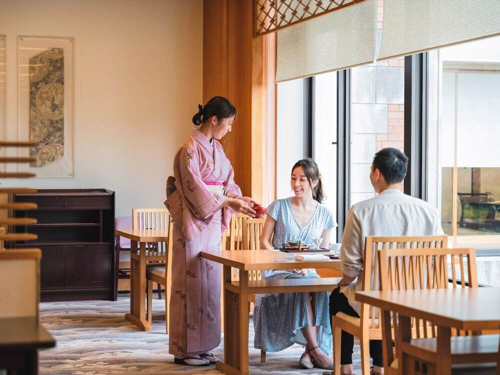 レストラン