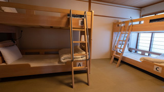 ファミリールーム 共用バスルーム (大人5名)