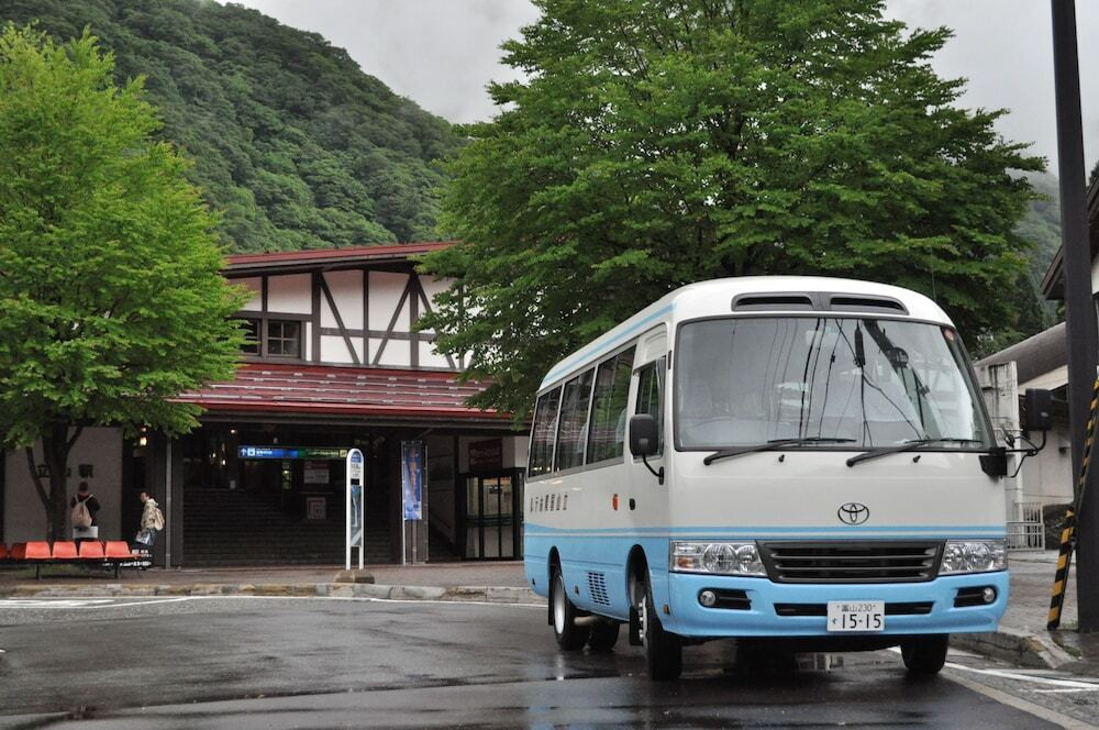 鉄道駅シャトル