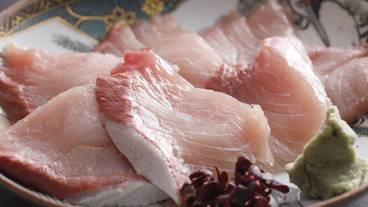 旅館のお食事処 / 32