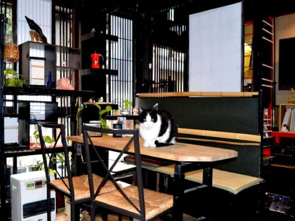 ロビーラウンジ