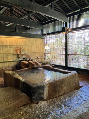 11.どこか懐かしい雰囲気でくつろげる離れ宿「忘れの里　雅叙苑」3354495