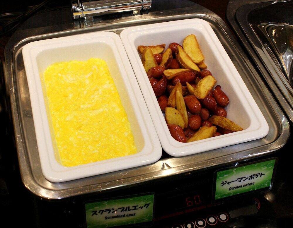 朝食