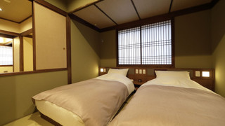 敷島館 和フォース バス付