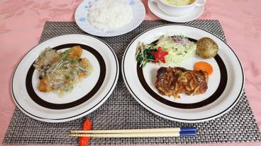 食事・飲み物 / 2