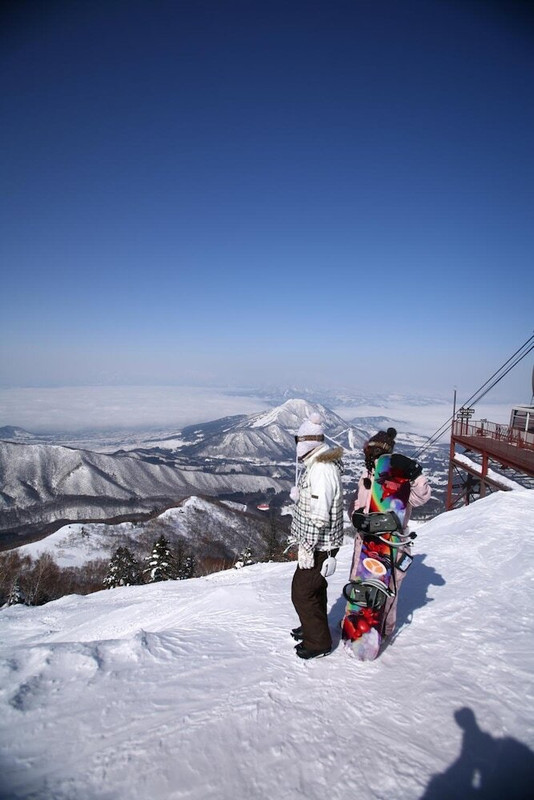 スノー スポーツとスキー