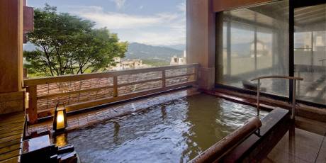 岸権旅館