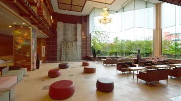 ロビーラウンジ / 3