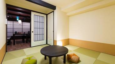 客室内のダイニングエリア / 5