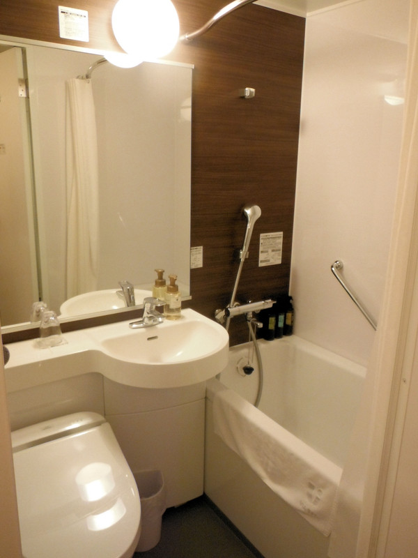 ヴィアイン広島新幹線口(ユニットバス)