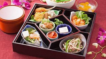 食事・飲み物 / 7