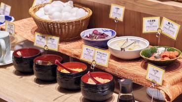 朝食ビュッフェ / 4