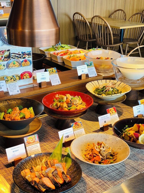 朝食ビュッフェ