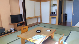 ロフト付き和室 [富士山側]