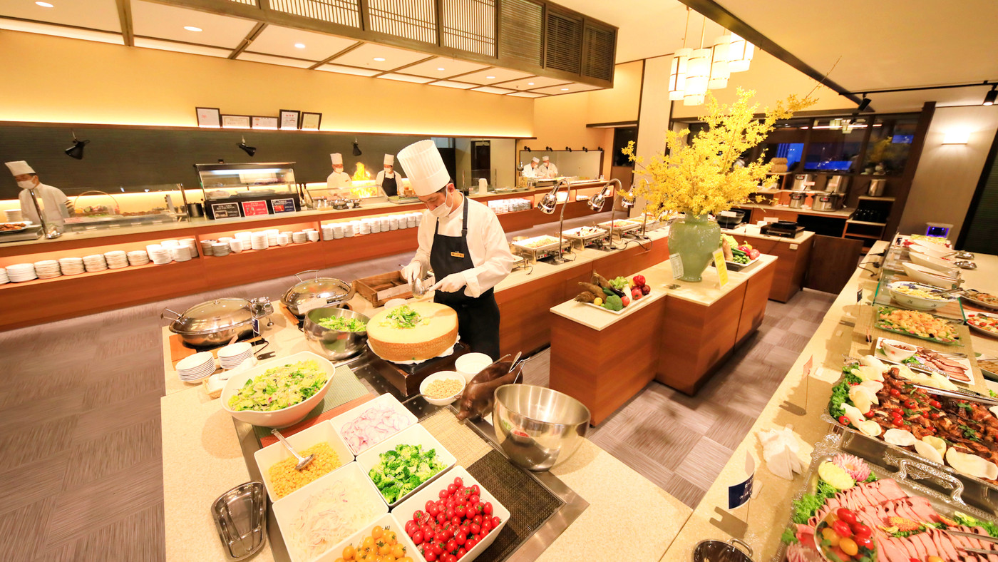 ライブ感あふれるステージビュッフェに子供もワクワク♪4375834