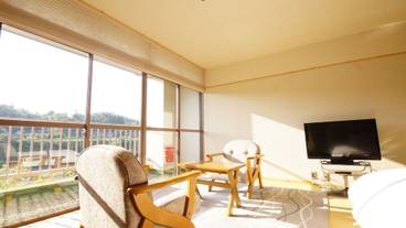 リビング エリア / 8