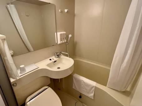 東横イン北九州空港 / 4