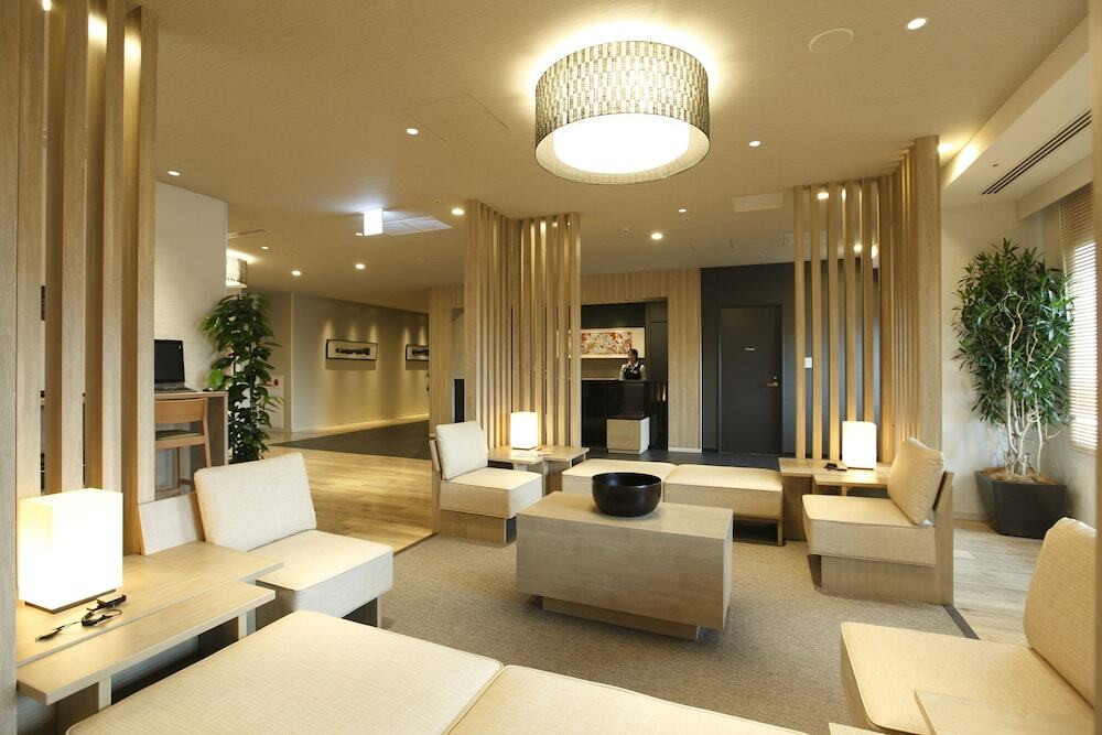 サウナ付き天然温泉を、駅前でゆったり満喫3915807