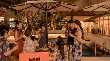 プールサイドバー / 34