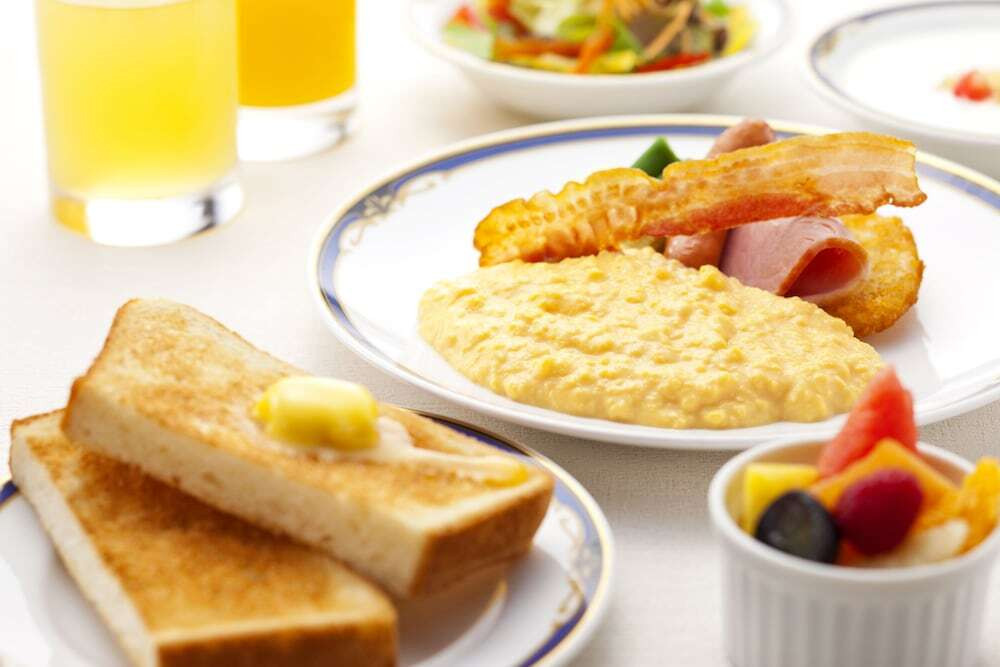 朝食ビュッフェ