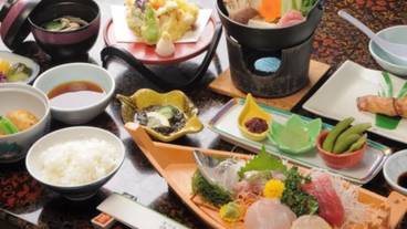 食事・飲み物 / 3