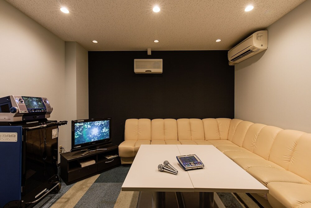 カラオケ ルーム