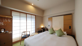 スタンダードダブル禁煙  (160cmベッド、デスクなし)