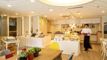 ビュッフェ / 13