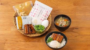 食事・飲み物 / 14