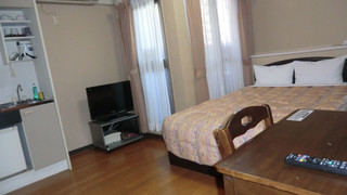 素泊りダブル, 喫煙可