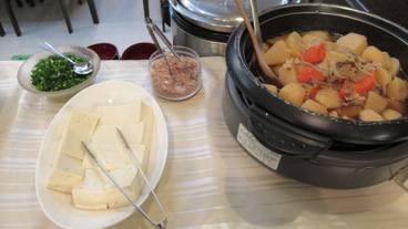 フード コート / 3