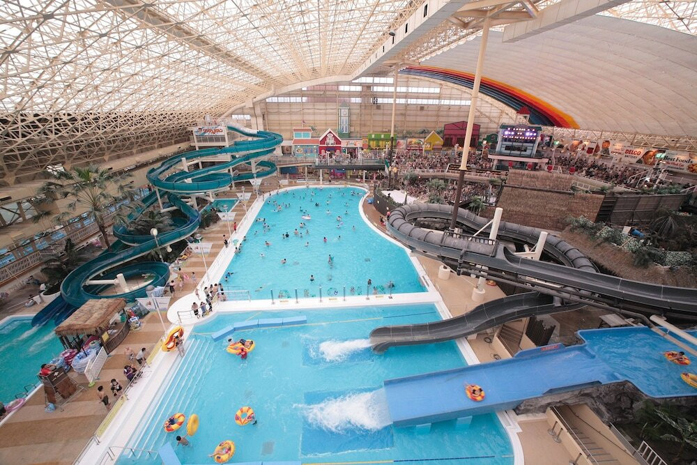 1.【福島県】モノリスタワー（スパリゾートハワイアンズ）4241007