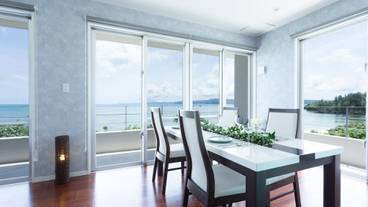 客室内のダイニングエリア / 6