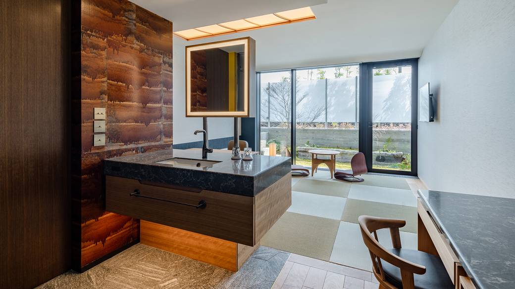 ガーデンスイート 8 / 5