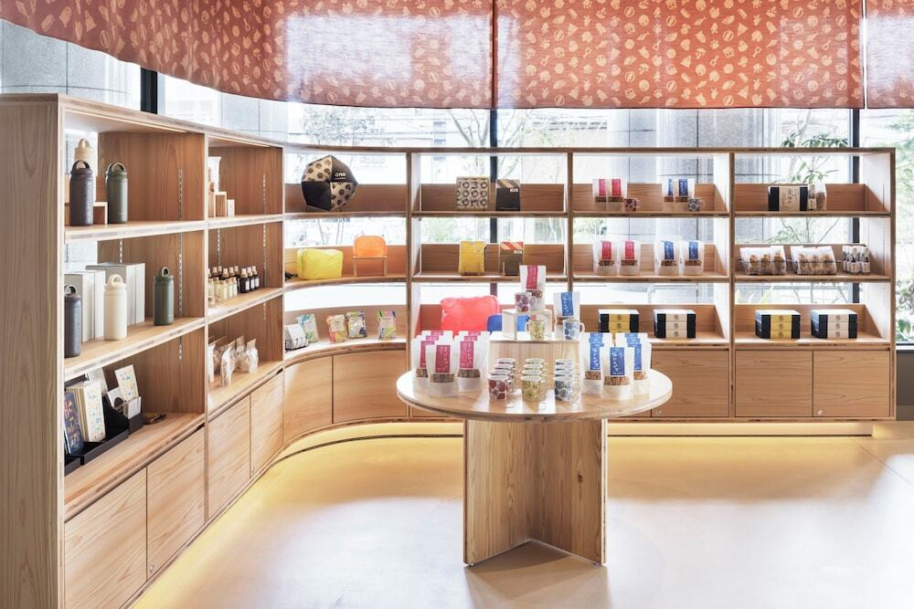 OMOベース ショップ