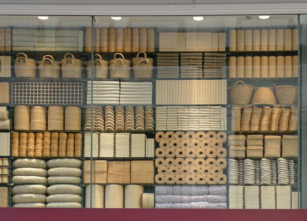 チェックアウト後は、ショッピングを満喫3728269