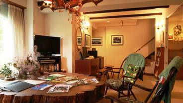 ロビー応接スペース / 2