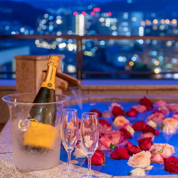 貴族が髪の毛濡らさんように入るタイプのお風呂