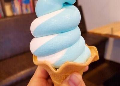 テラスカフェ一碧湖