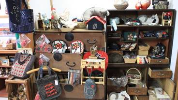 ギフト ショップ / 11