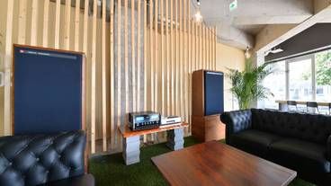 ロビー応接スペース / 11