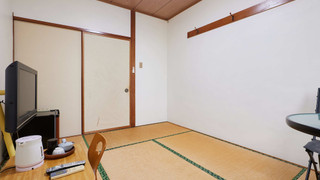 [和室] 1~2名様 (トイレ付) 喫煙