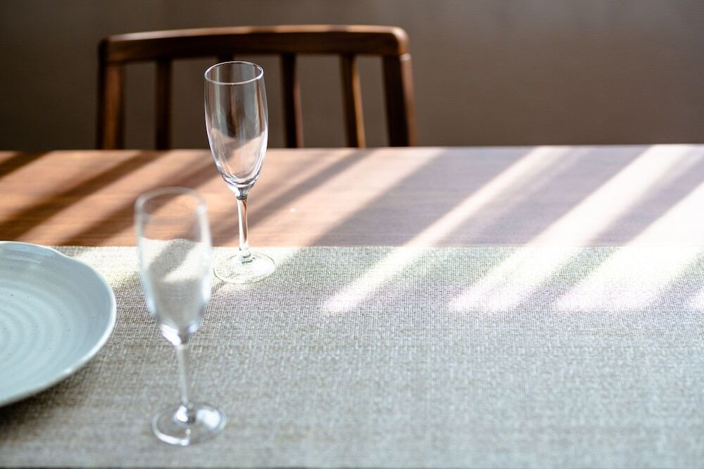 客室内のダイニングエリア