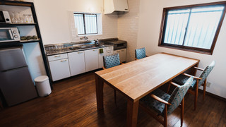 エグゼクティブ タウンホーム 3 ベッドルーム 専用バスルーム リバービュー