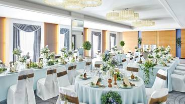 ボールルーム② / 15